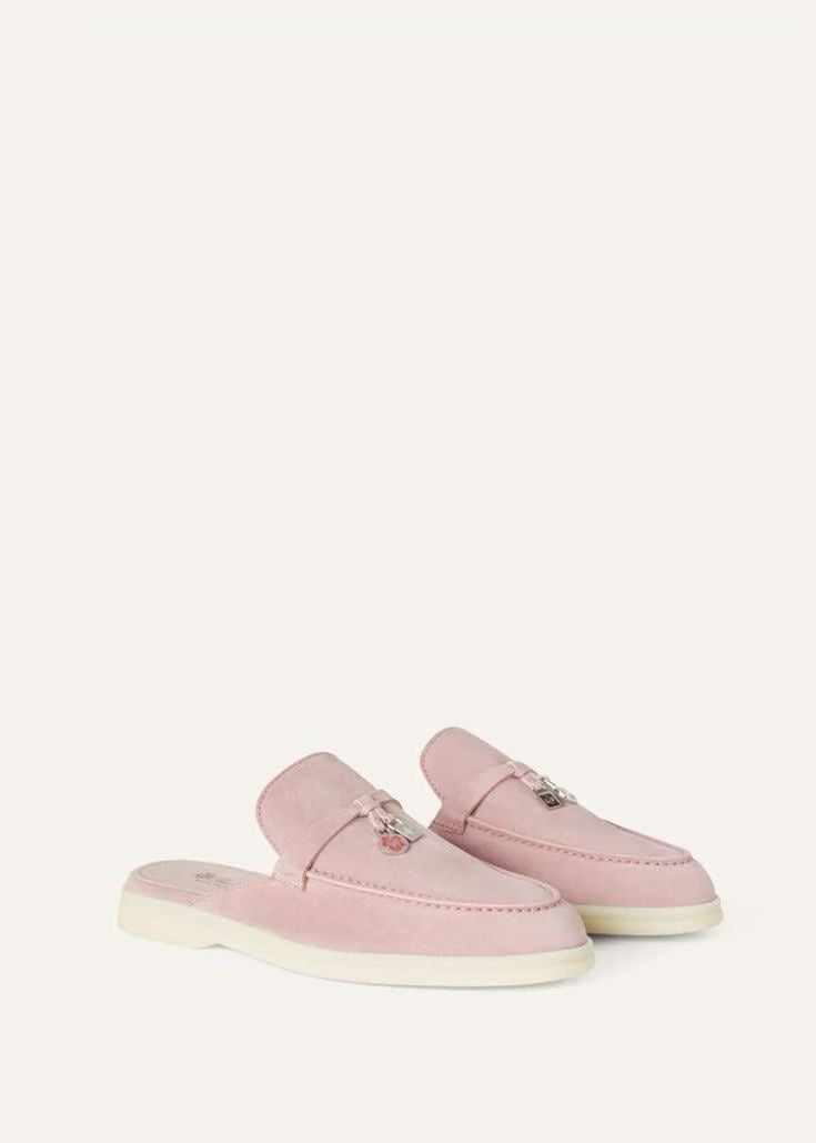 SOMMER LOAFERS