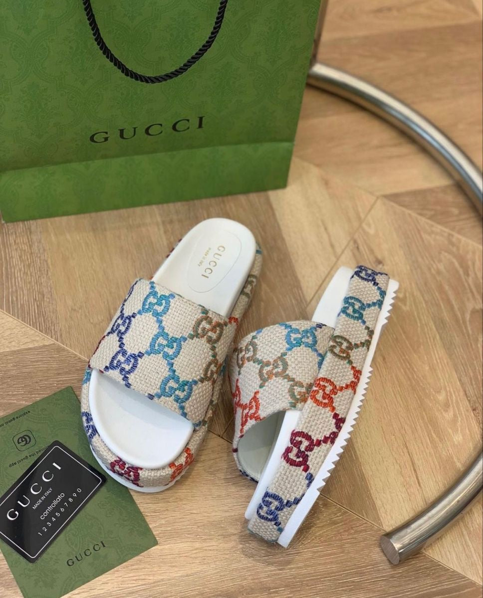 GG SANDALEN BUNT