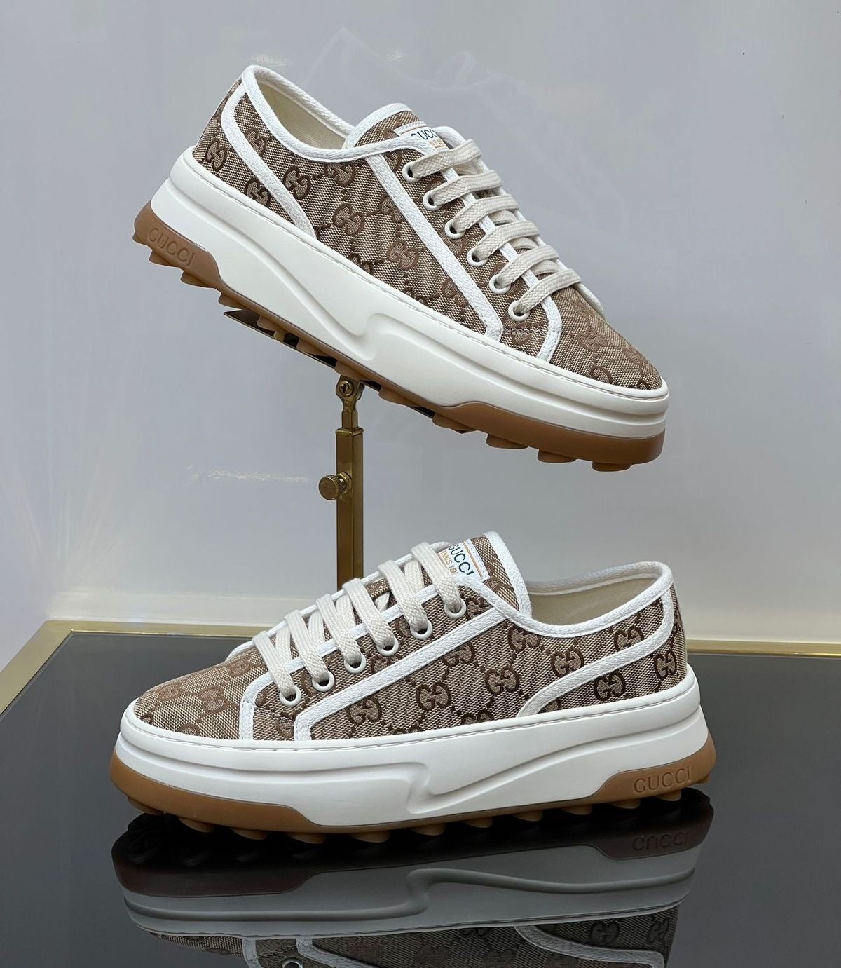 GG SNEAKER BEIGE