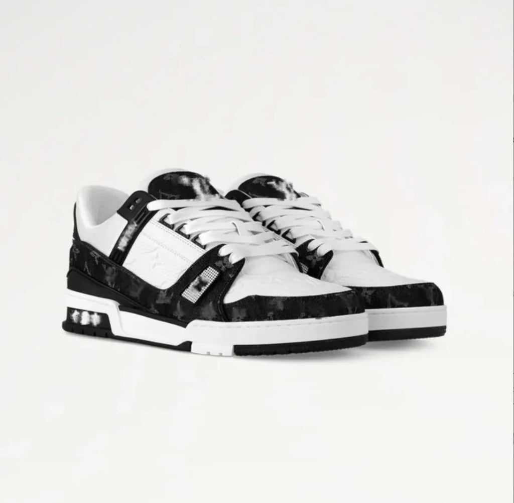 LV SNEAKER